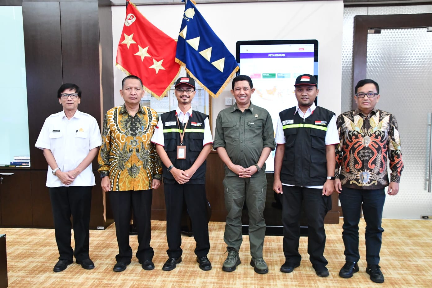 Letjen TNI Suharyanto Lepas Delegasi Petugas Haji Perwakilan BNPB