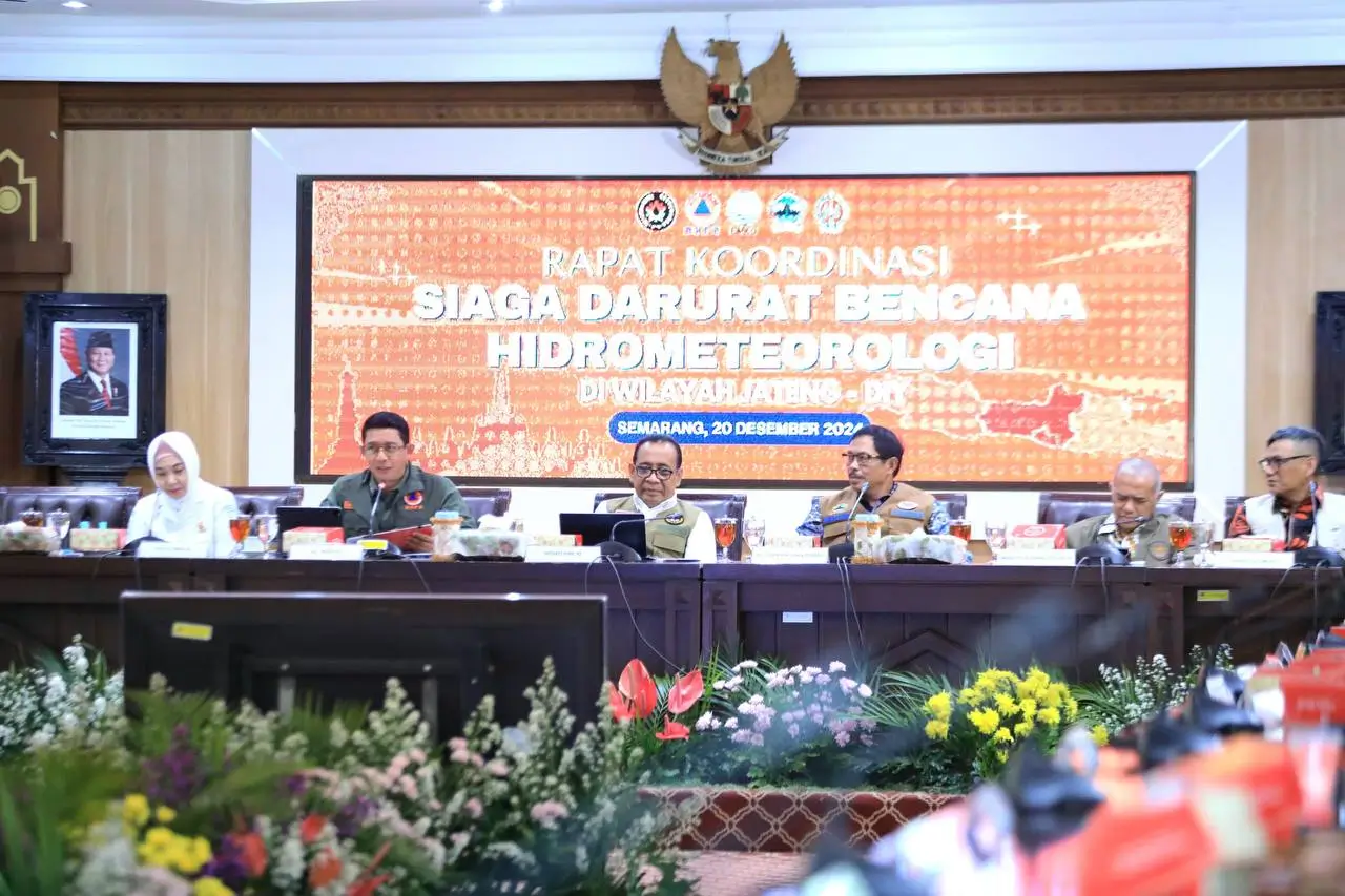 Rangkaian Roadshow Kesiapsiagaan Jelang Nataru: Kepala BNPB Sambangi Jawa Tengah dan Yogyakarta