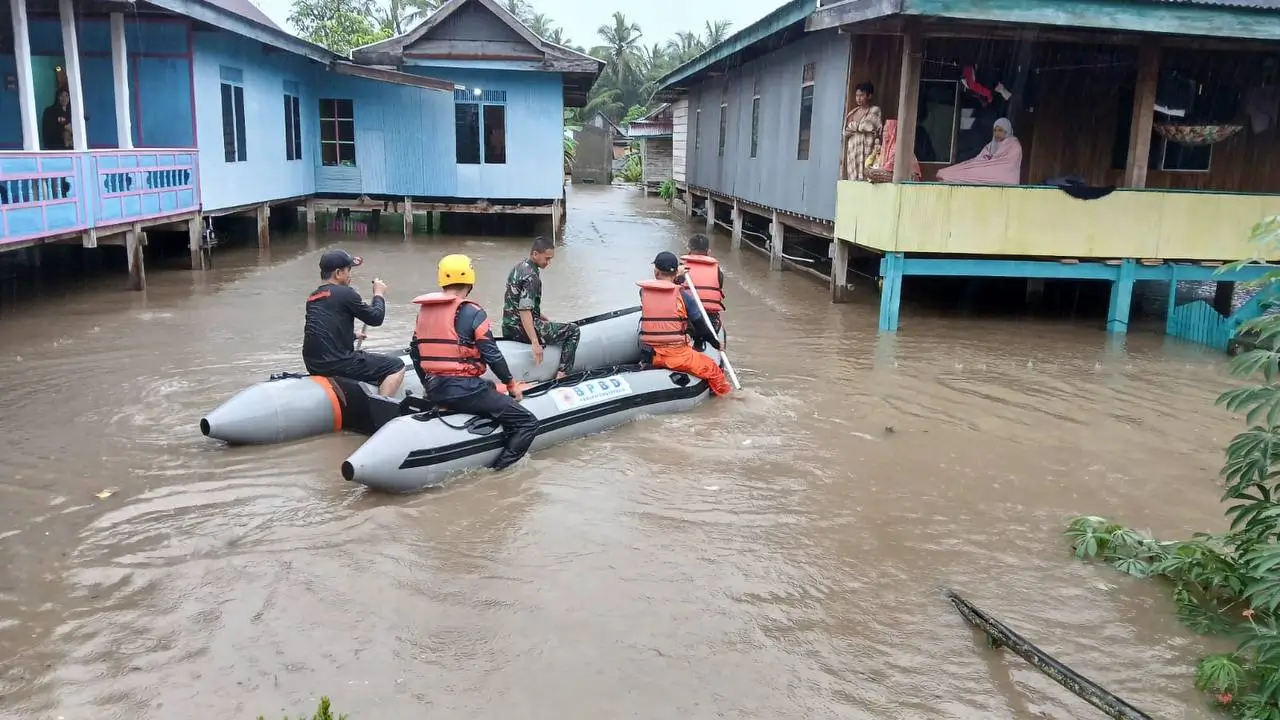 Banjir dan Longsor Melanda Kabupaten Soppeng, Satu Orang Hilang
