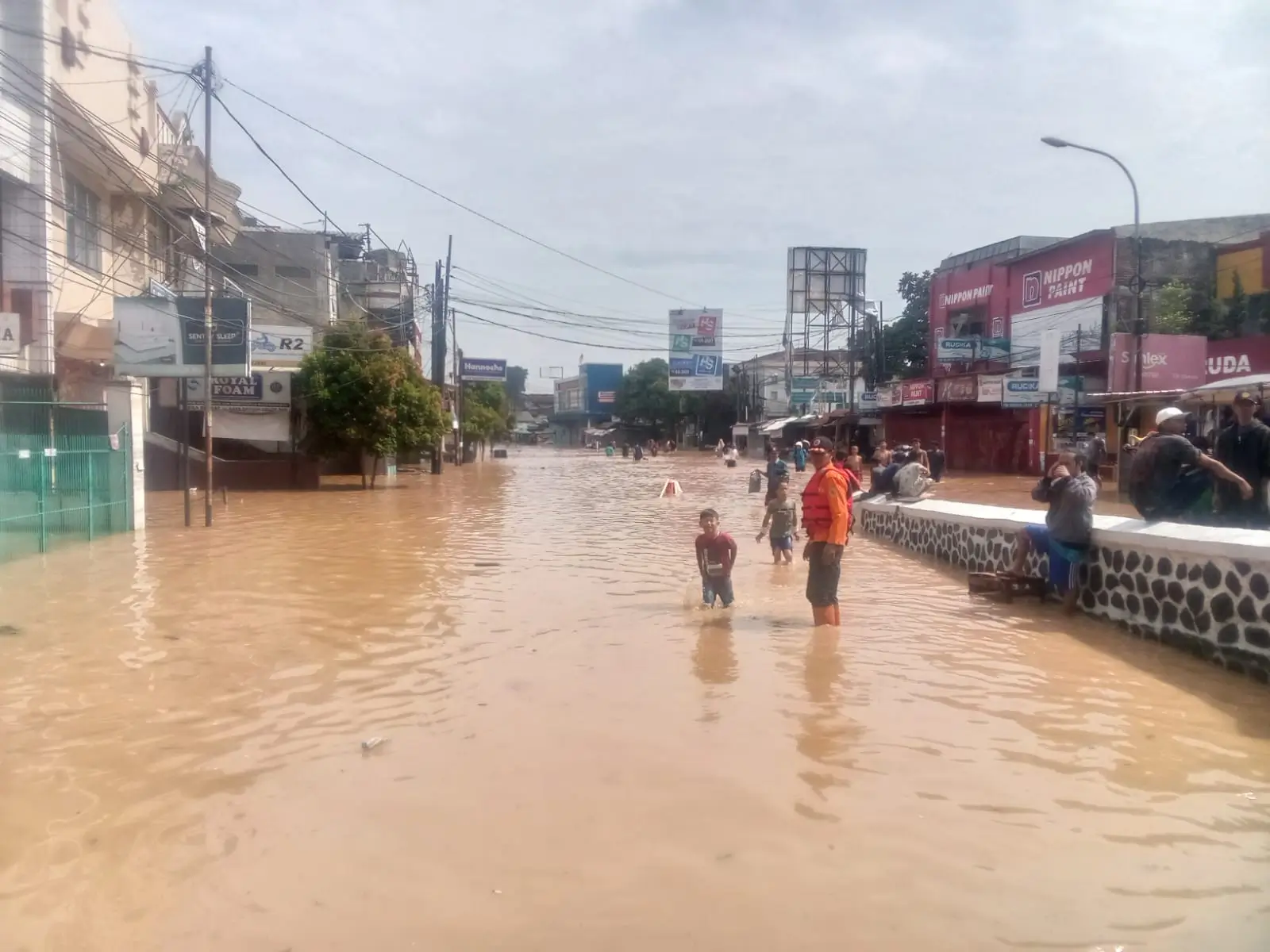 Banjir Masih Genangi Delapan Desa di Kabupaten Bandung