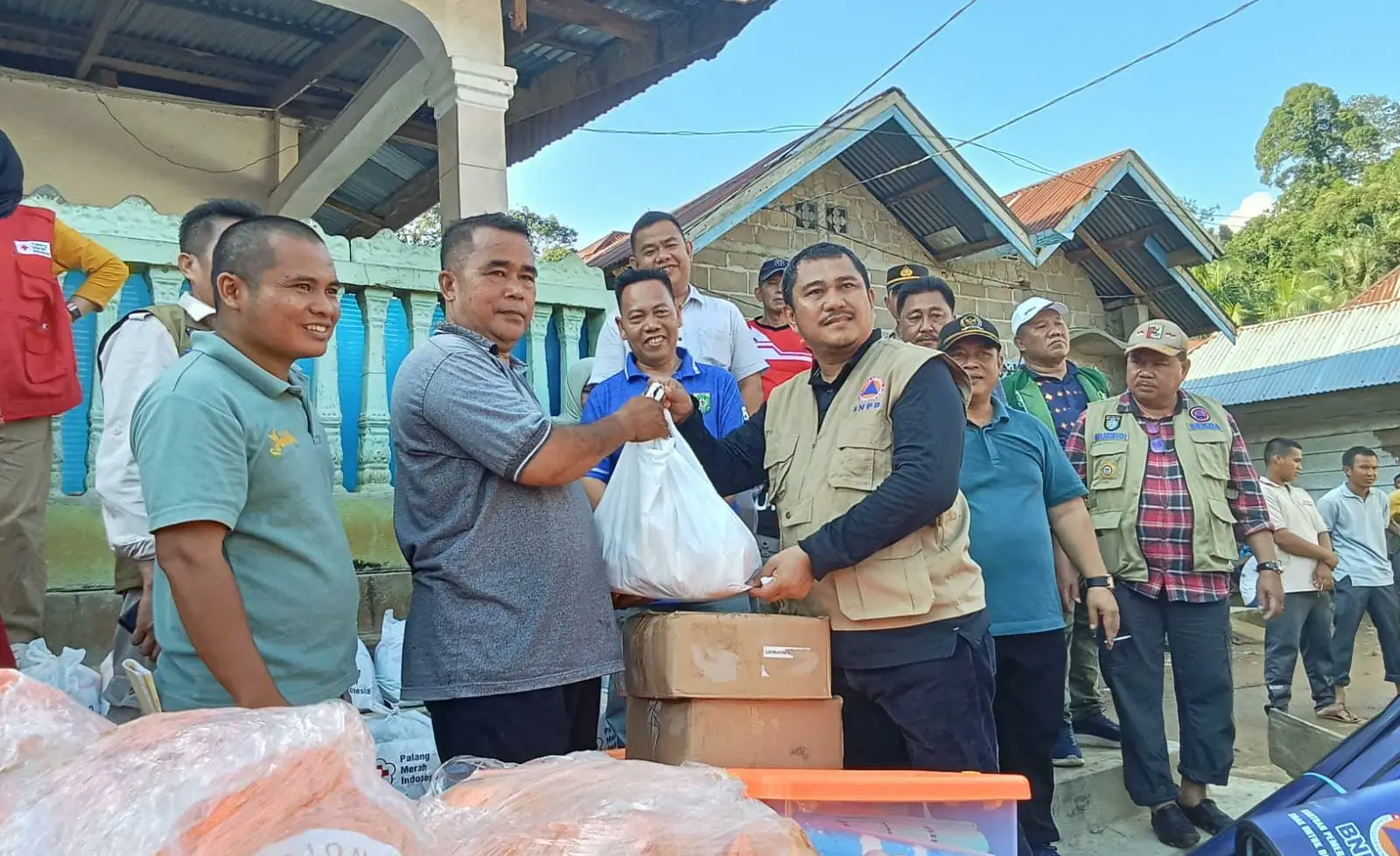 Banjir Belum Surut, BPBD Kabupaten Bungo Bersiaga di Lokasi
