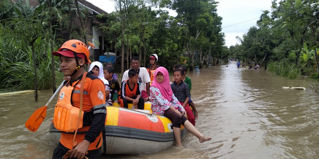 Banjir Melanda di 15 Kabupaten di Jawa Timur, Lebih dari 12.495 KK Terdampak Banjir