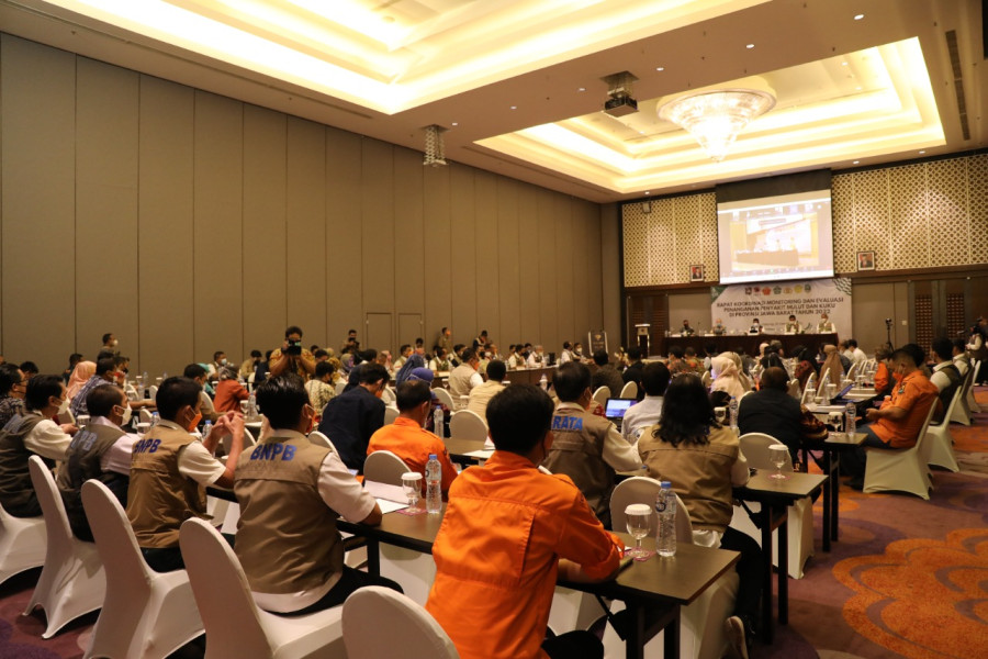 Rapat Koordinasi Monitoring dan Evaluasi Penanganan PMK di Bandung, Jawa Barat, Jumat (21/10).