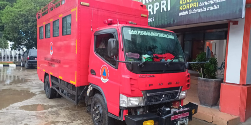 BPBD Provinsi Sumbar Kirimkan 1,3 Ton Paket Rendang untuk Cianjur