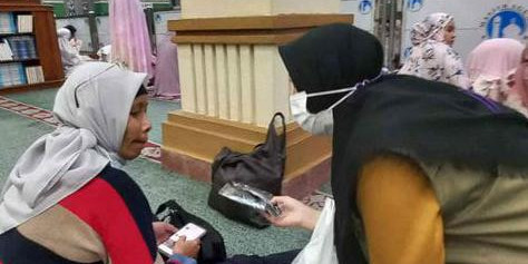 BNPB Salurkan Ribuan Masker di Masjid-masjid Jakarta