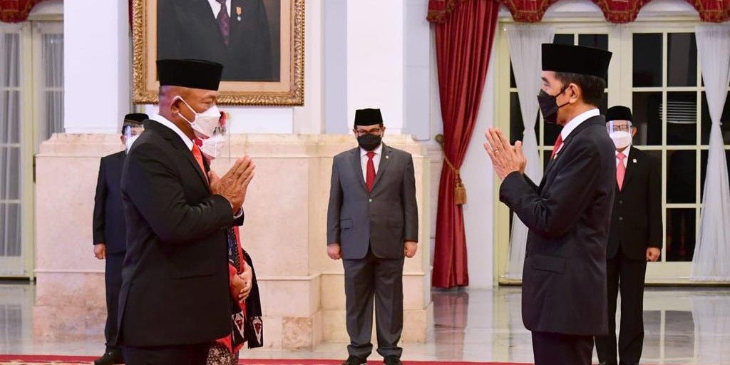 Presiden Jokowi Lantik Kepala BNPB Letjen Ganip Warsito