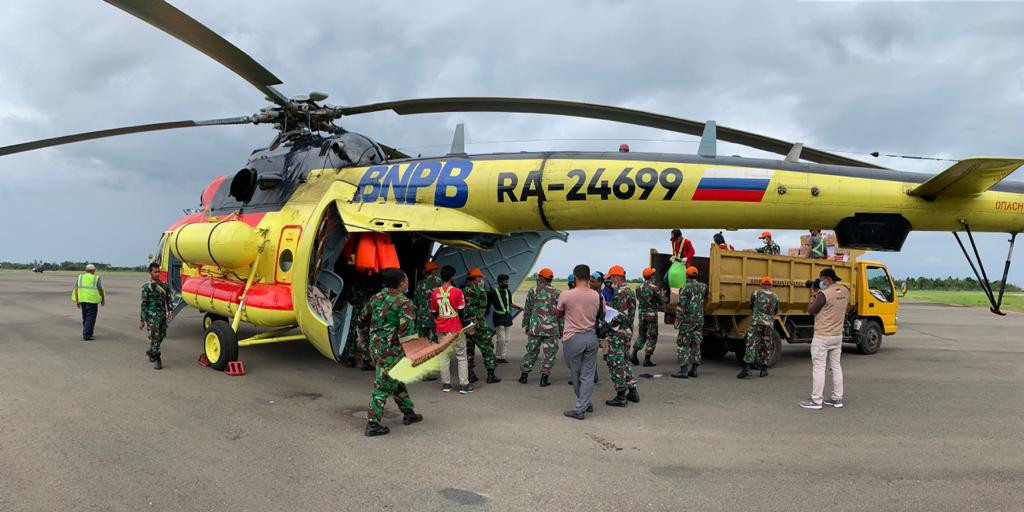 Helikopter BNPB Distribusi Bantuan Jangkau Desa-desa Terisolir Pascagempa M6,2 Sulbar