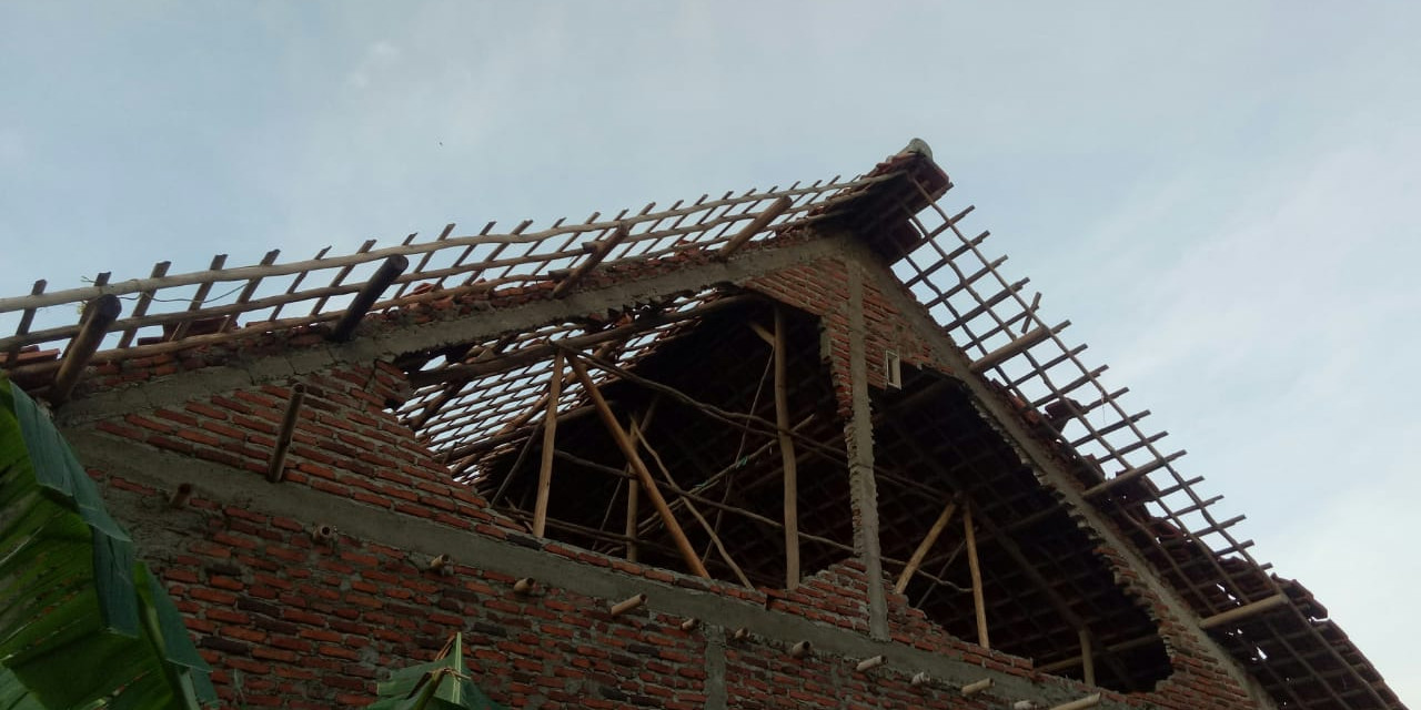 Angin Puting Beliung Terjang Cirebon, Dua Orang Luka