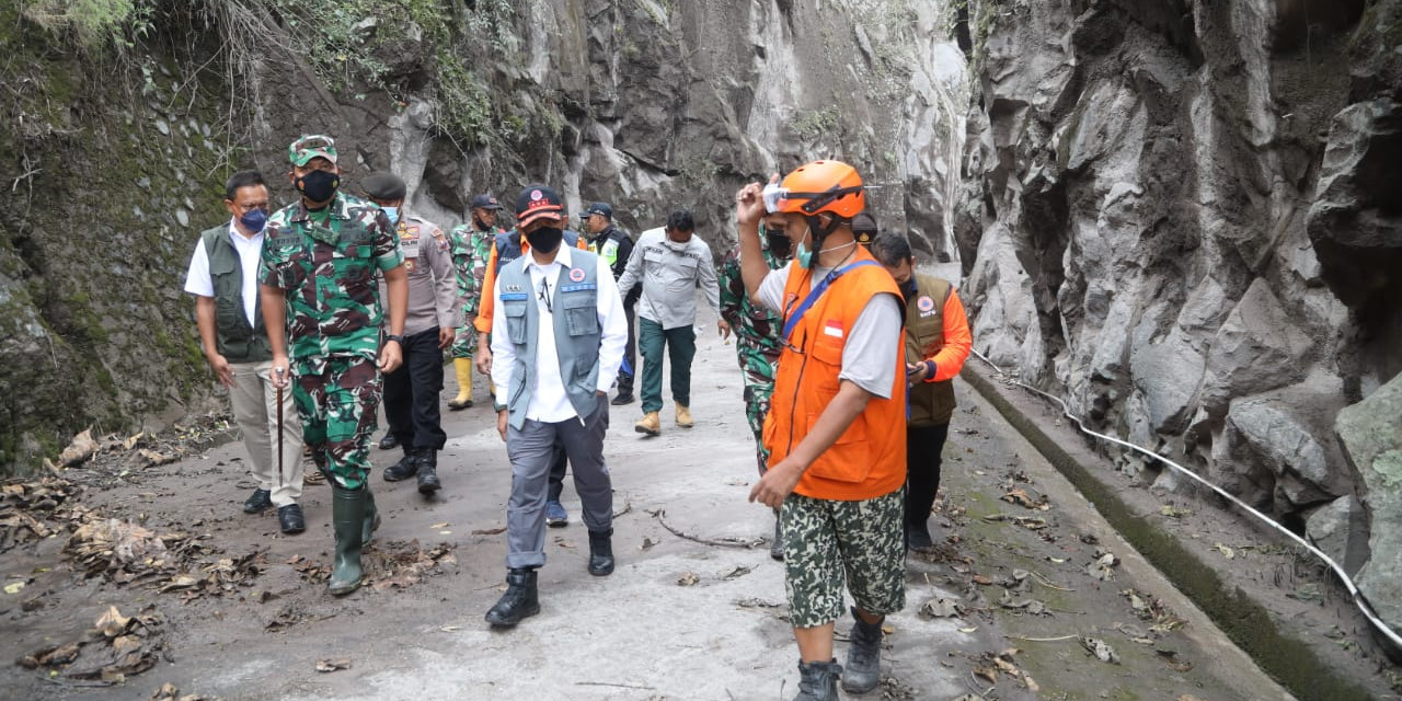 Pastikan Layanan Tanggap Darurat terlaksana baik, Kepala BNPB Tinjau Kecamatan Pronojiwo Kabupaten Lumajang Jawa Timur