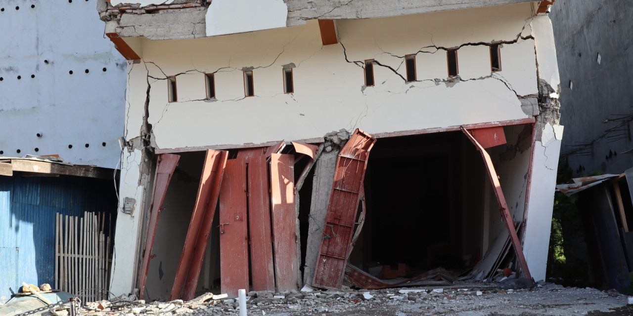 Pembelajaran Gempa Sulbar, Fenonema dan Dampak Kerusakan Bangunan