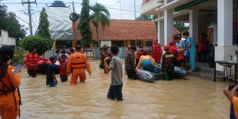 [Update] – Banjir Wilayah Cirebon Berangsur Surut, Warga Mengungsi 115 Jiwa