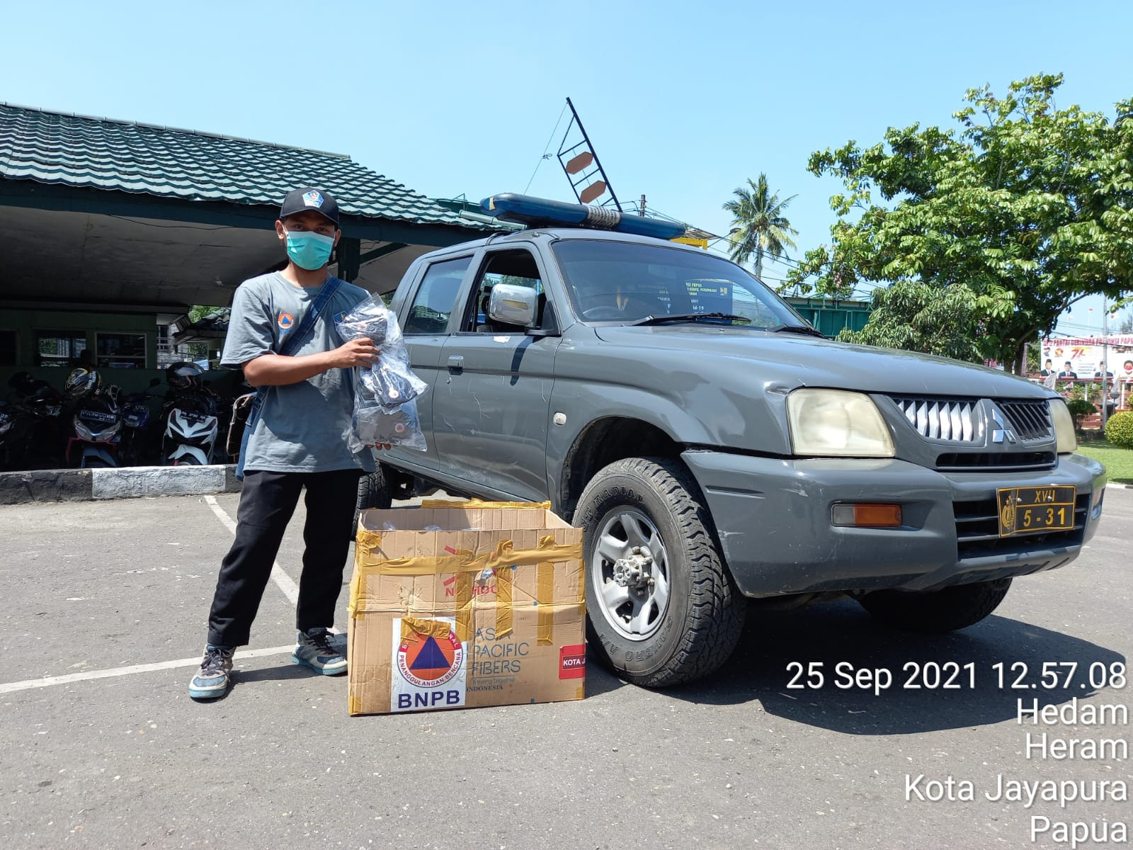 Perkuat Disiplin Protokol Kesehatan Menjelang PON XX, BNPB Laksanakan Gerakan Mobil Masker untuk Masyarakat di Papua