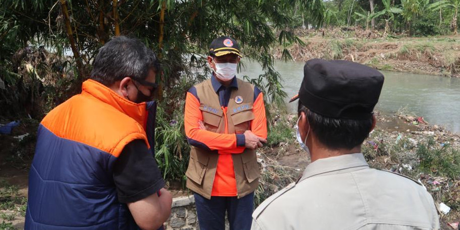 Tinjau Banjir Garut, Kepala BNPB: Ketangguhan Masyarakat Bentuk Optimisme Hadapi Bencana